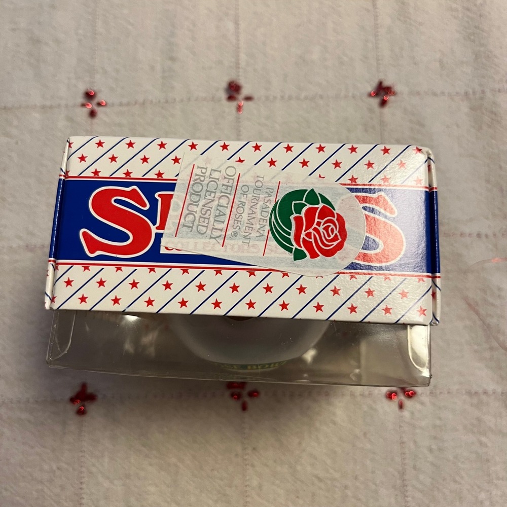 University of Oregon 1995 Rose Bowl PAC 10 Champions Christmas Ornament in Box - Picture 3 of 5